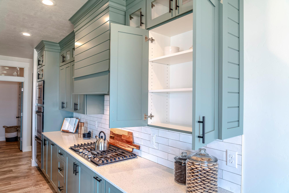 Transform Your Apopka Kitchen with Professional Cabinet Painting