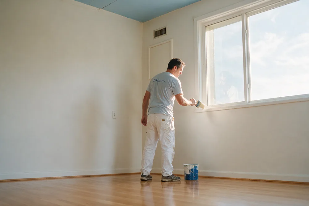 HOA Community Repaints in Florida: How Boards Plan It Without the Drama
